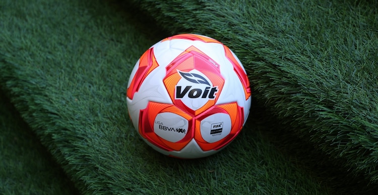 Progol es una quiniela de nueve partidos de futbol nacional e internacional.