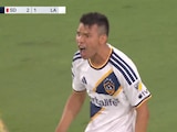 Chucky Lozano marcó su primer gol con el LA Galaxy.