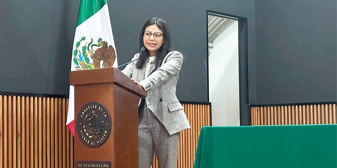 La diputada Valeria Cruz durante una conferencia sobre cuidados paliativos, ayer.