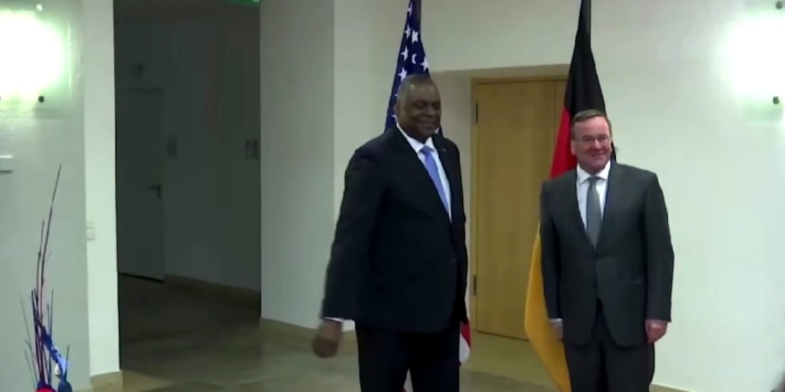 Los tanques Leopard de Alemania se consideran los más adecuados para Ucrania.