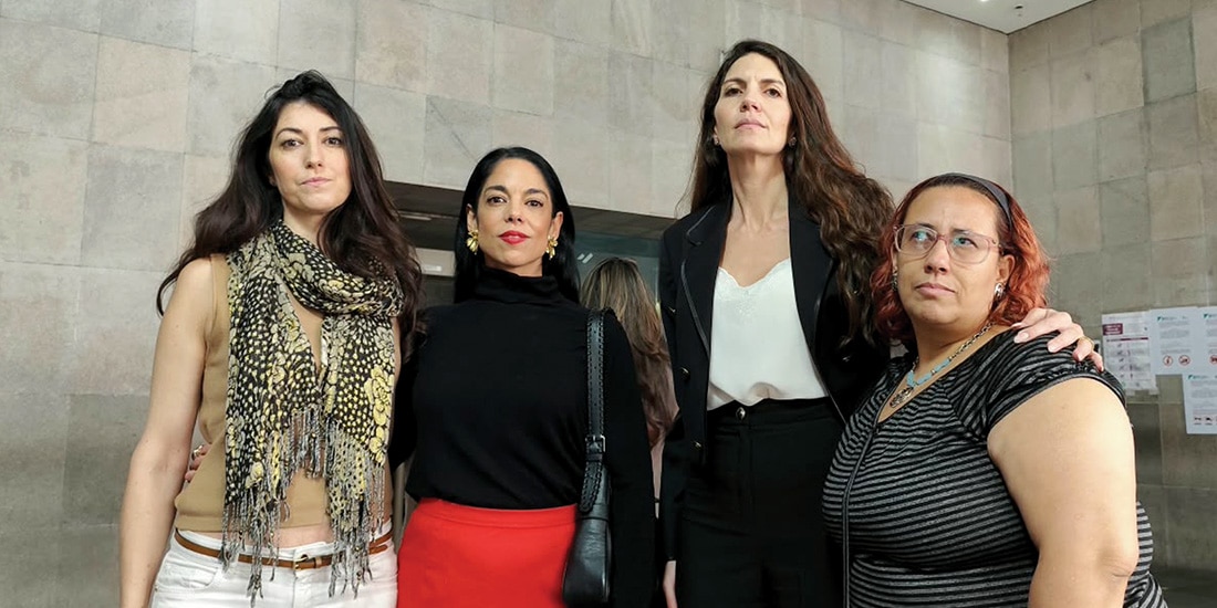 De izq. a der.: Mailys, Marion, Maha y Rosa, tras su reunión con el TSJCDMX, ayer.