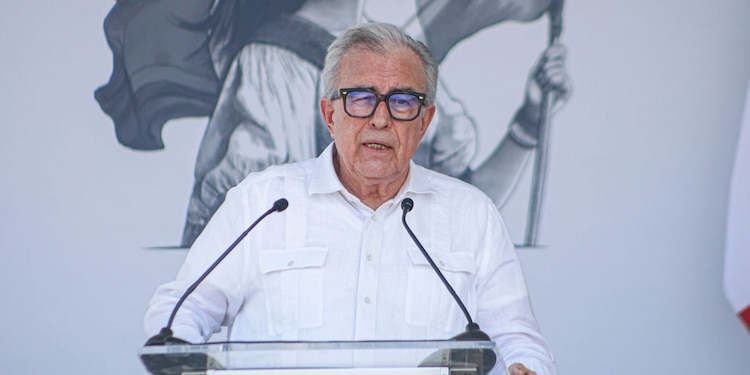 Rubén Rocha Moya, gobernador con licencia de Sinaloa, en imagen de archivo