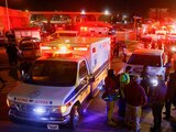Los migrantes siguen hospitalizados luchando por su vida tras el incendio.