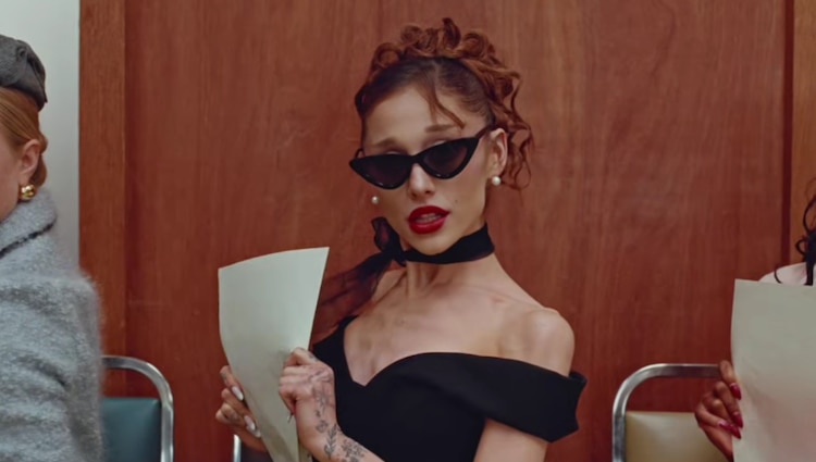 Ariana Grande vuelve a preocupar por su extrema delgadez en el video de ‘Petal’