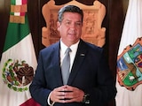 El gobernador de Tamaulipas, Franscisco Javier Cabeza de Vaca, publicó un mensaje en sus redes sociales tras la determinación de la SCJN sobre fuero.
