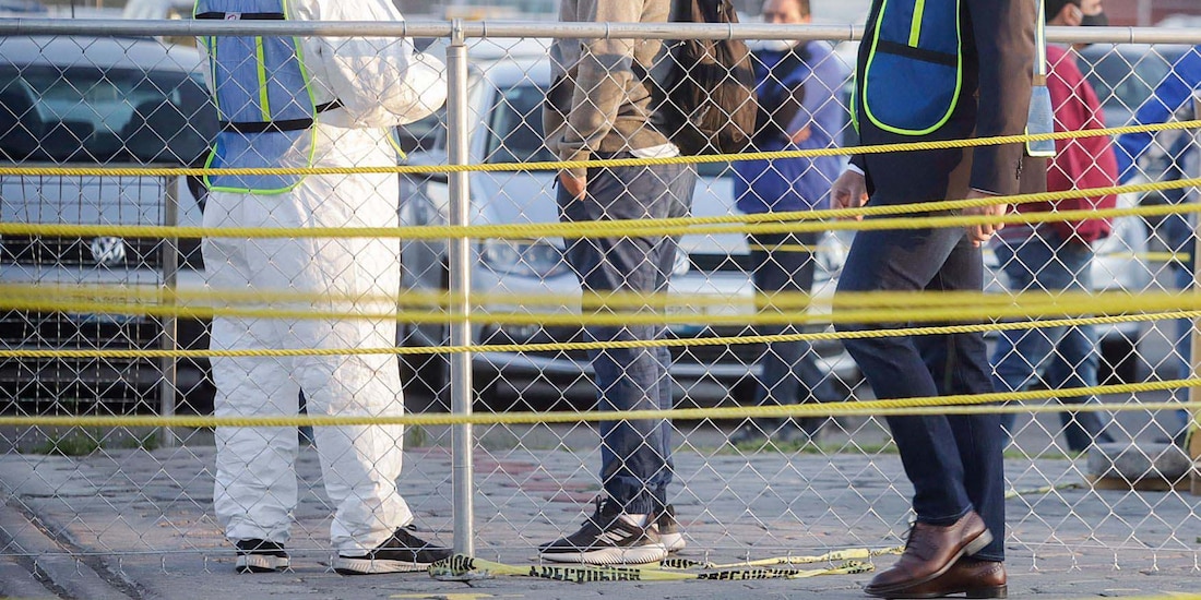Todos los empleados son revisados previo al ingreso a la planta.