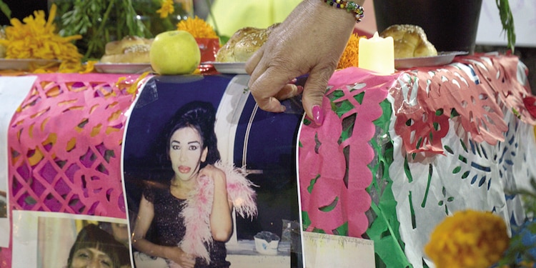 La asociación civil puso distintas fotos para recordar a sus amigas y conocidas, quienes han perdido la vida.