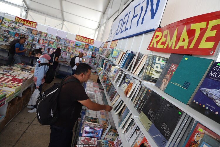 Gran Remate de libros y películas.