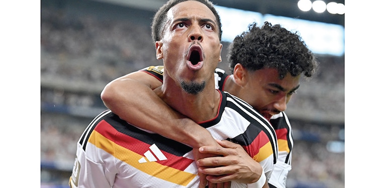 FELIX NMECHA, tras el primer gol de la Mannschaft, ayer