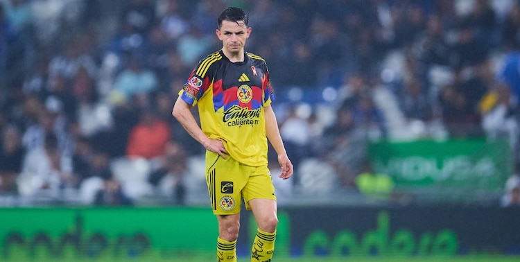 Álvaro Fidalgo podría salir del América.