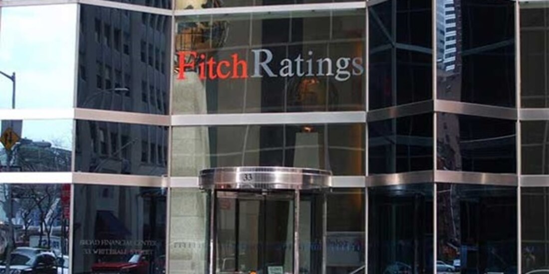 Por presuntas fallas en prevención de lavado de dinero ligado al tráfico de opioides, Fitch bajó las calificaciones de Intercam, CIBanco y Vector.