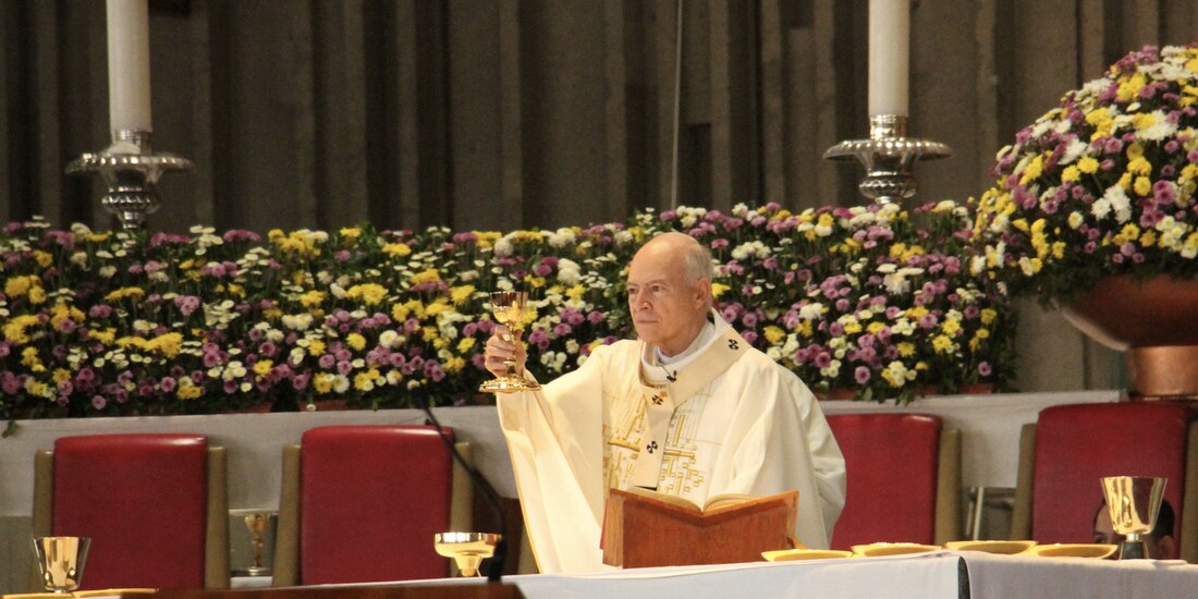 El arzobispo primado de México, Carlos Aguiar Retes, en misa, en la Basílica de Guadalupe, en foto de archivo.