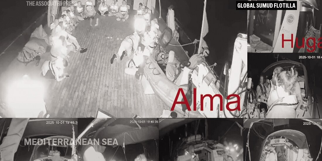 Activistas que viajaban a bordo de la Flotilla Global Sumud, el pasado 1 de octubre.