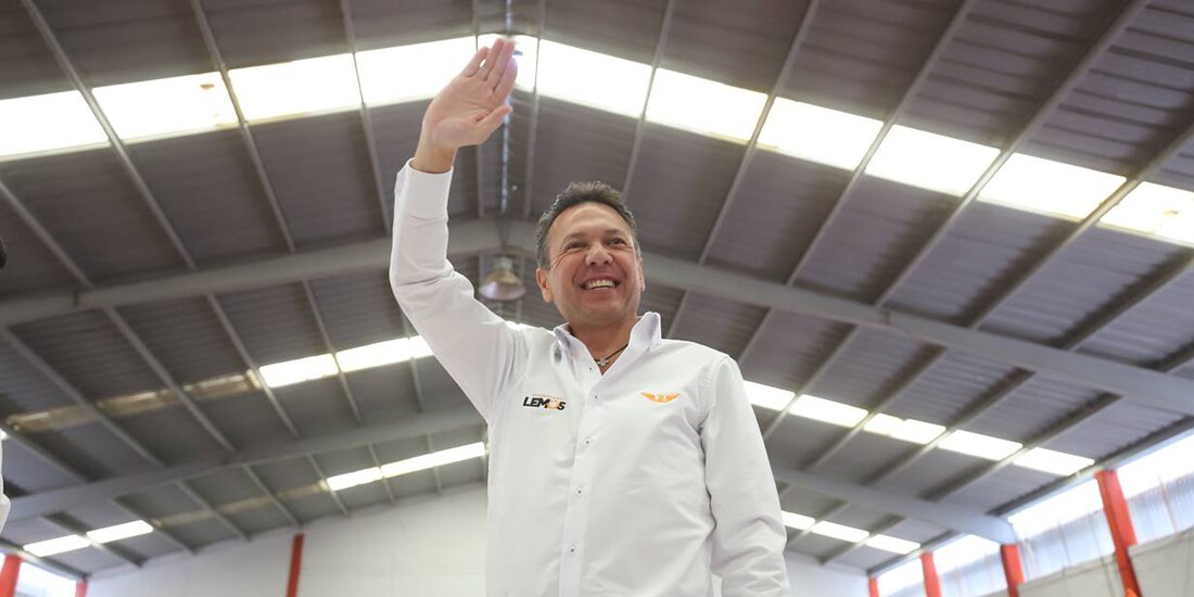 Pablo Lemus Navarro en su arranque de campaña