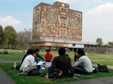 La comunidad estudiantil de la UNAM podrá concursar para cursar el semestre de otoño en alguna de las IES en el país