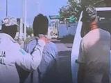 Aspecto de la detención del sospechoso, en una imagen transmitida por la FGE Puebla en conferencia de prensa.