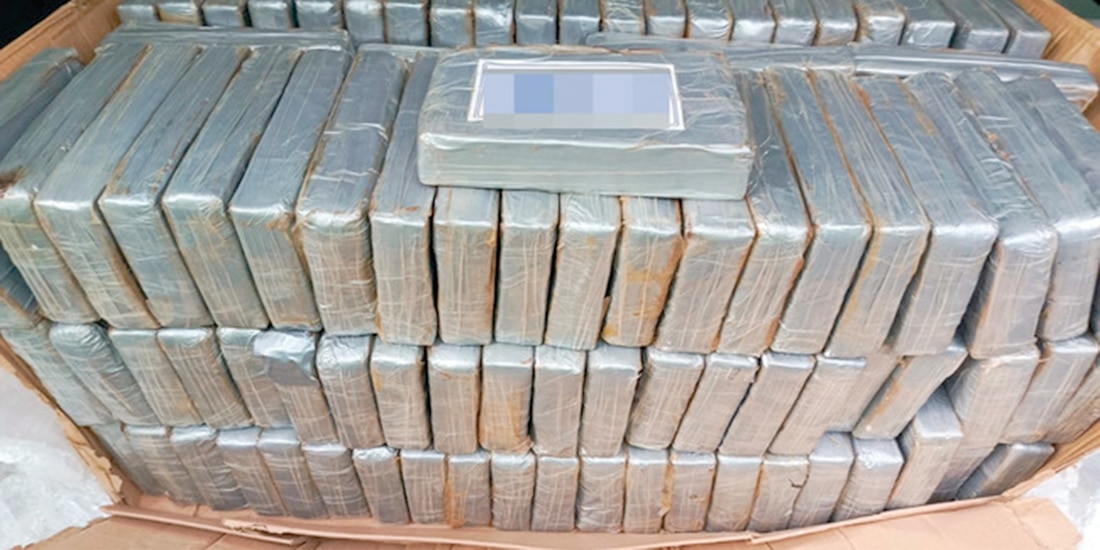 Paquetes de aparente cocaína incautada en imagen ilustrativa