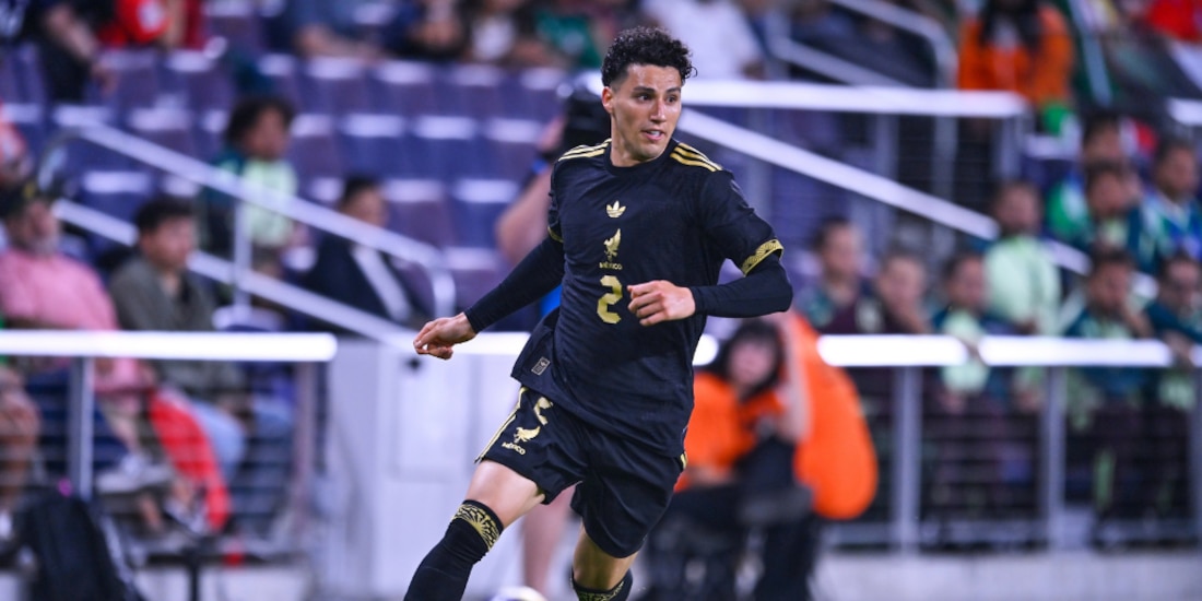 Jorge Sánchez en un partido con la Selección Mexicana.