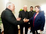 Xóchitl Gálvez con autoridades eclesiásticas.