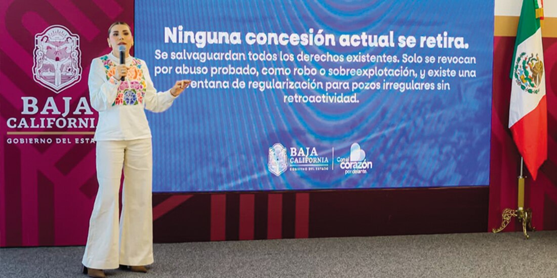 La Gobernadora de Baja California, Marina Ávila, ayer en conferencia.