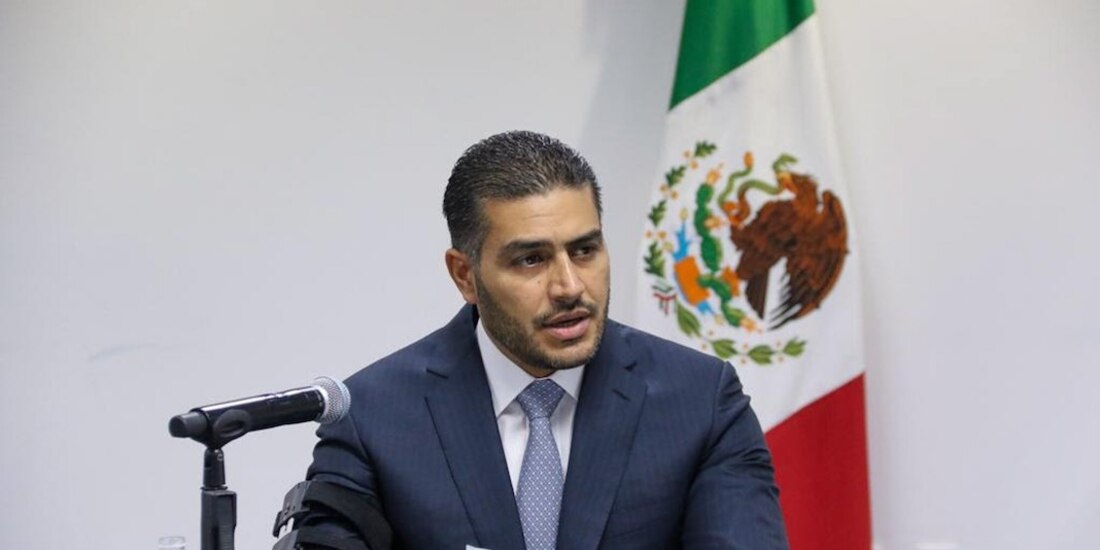 El titular de Seguridad Ciudadana, Omar García Harfuch, ayer, en su primera aparición pública desde el atentado que sufrió el pasado 26 de junio.