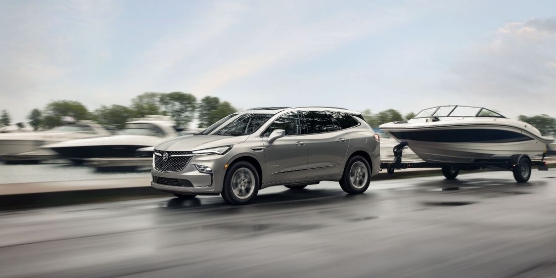 Buick Enclave 2022.