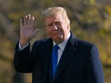 El presidente Donald Trump camina por el jardín sur de la Casa Blanca en Washington, este domingo 29 de noviembre de 2020, después de bajarse del Marine One. Trump regresa de Camp David.