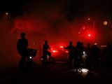 Van más de 300 detenidos por disturbios en Francia tras victoria del PSG en Champions League.