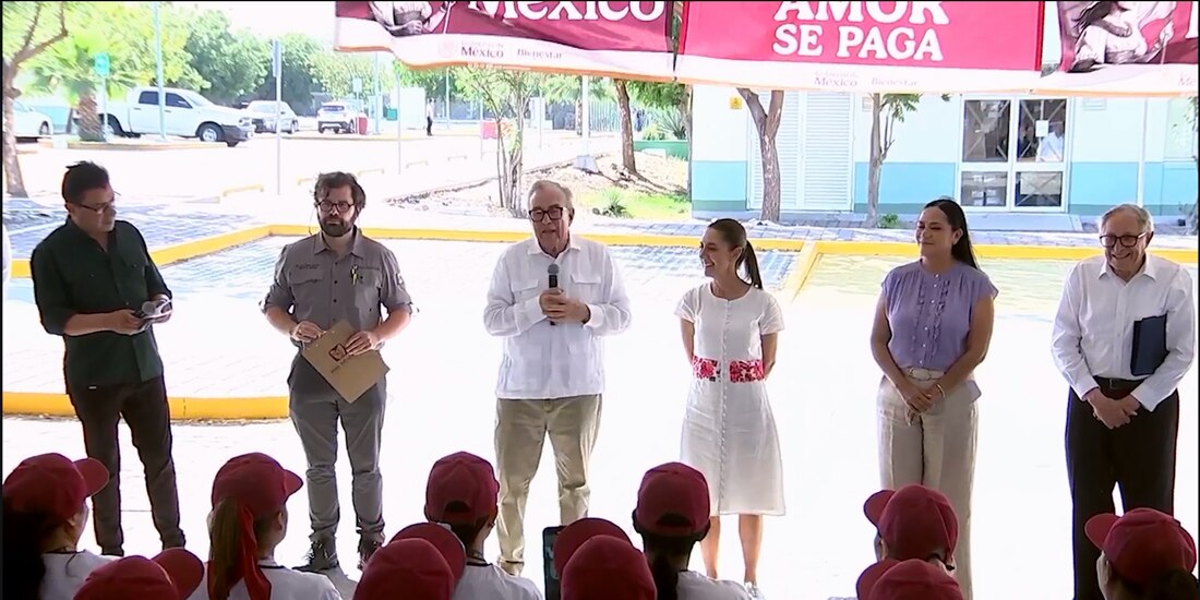Evento donde estuvieron presentes autoridades federales y estatales de Sinaloa.