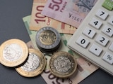 Expertos laborales estiman que el salario mínimo podría llegar a 171.45 pesos diarios el año próximo, impulsado por la recuperación económica y el alto nivel de la inflación.
