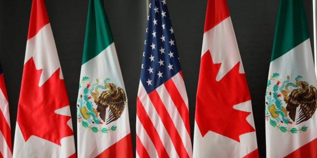Banderas de los tres países que integran el T-MEC.