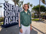 Stefano Tsitsipas demuestra su amor por Acapulco en el Abierto Mexicano de Tenis