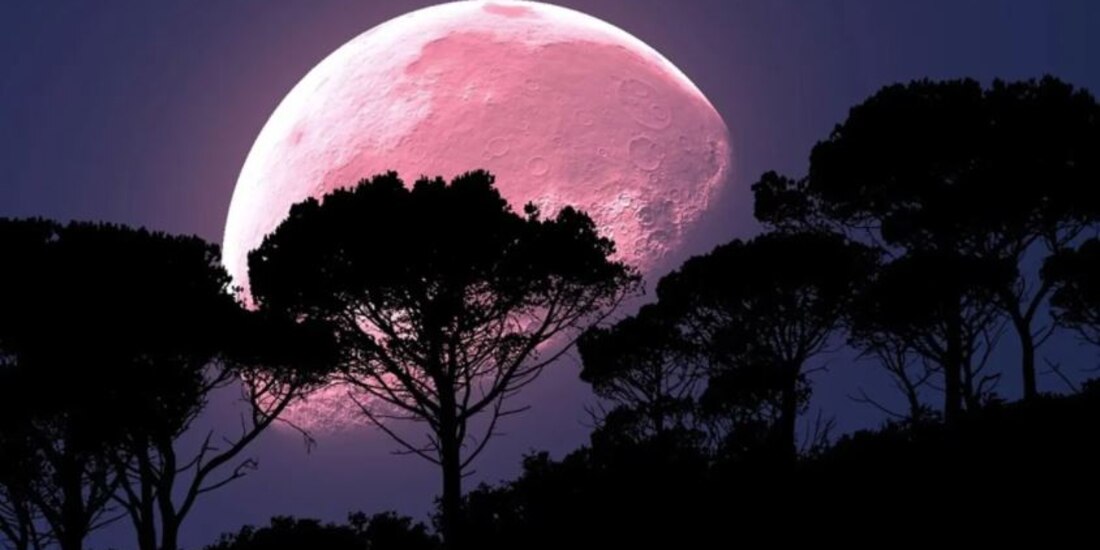 Esta noche el cielo se ilumina con la Luna de Fresa