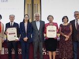Ceremonia de entrega del Premio Alfonso Reyes en Humanidades 2025, otorgado a la doctora Ascensión Hernández Triviño, especialista en filología mesoamericana y lingüística misionera, y al doctor John Womack Jr., experto en historia de México y Latinoamérica