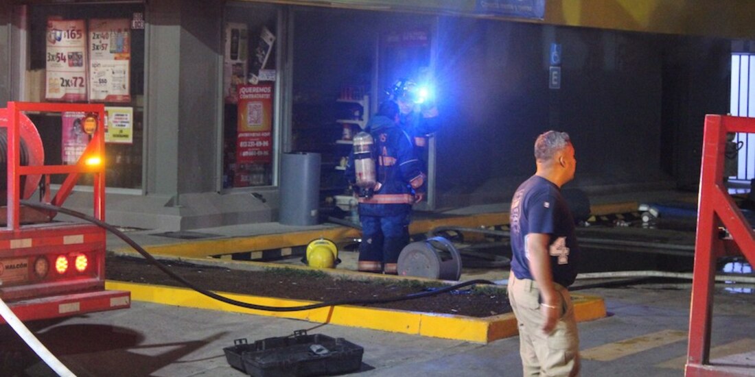 La detención de cinco personas se realizó por los incendios a comercios y vehículos cometidos la semana pasada en Guanajuato.