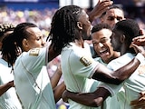 DEMBÉLÉ festeja el triunfo de Francia, ayer.