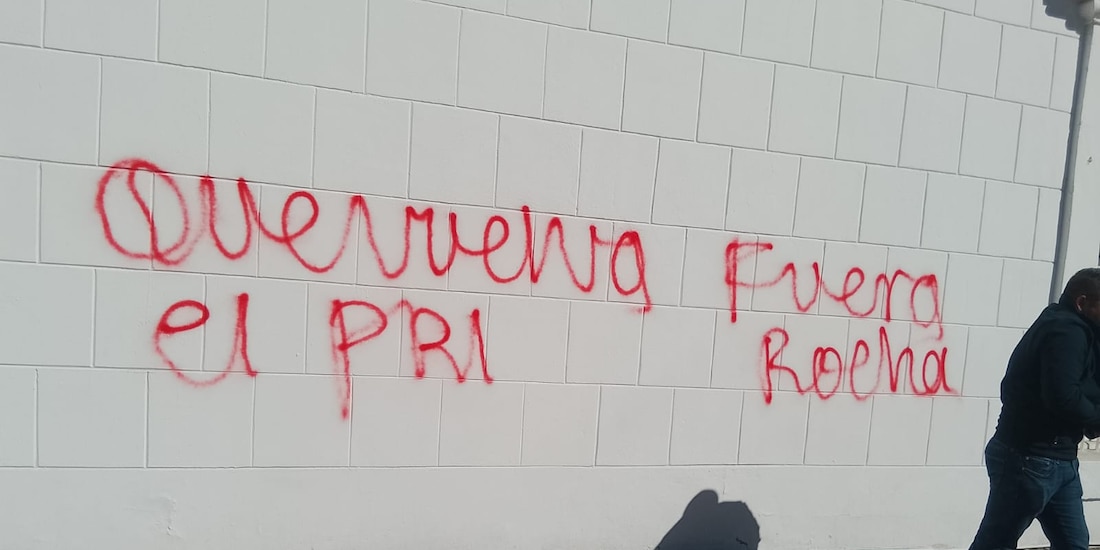 Pintas a favor del PRI se registraron en Marcha por la Paz.
