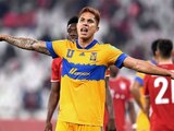 Carlos Salcedo durante la Final del Mundial de Clubes entre Tigres y Bayern Múnich el pasado 11 de febrero.