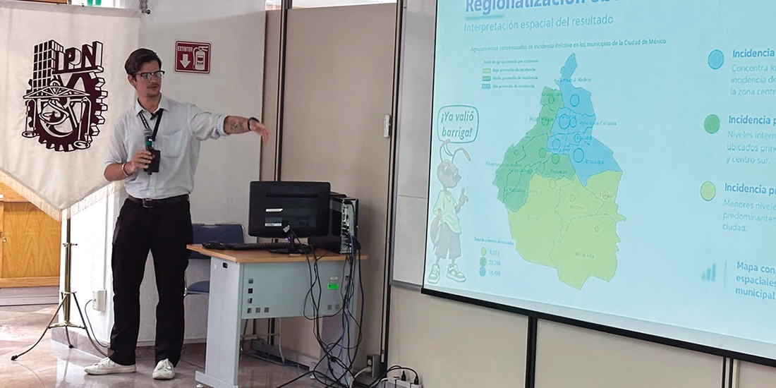 Exhibición del funcionamiento del modelo para registrar delitos, ayer.