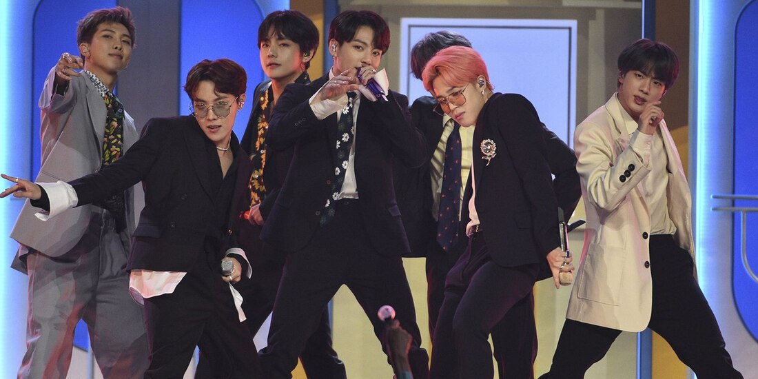 ARMY se lanza contra Badabun por decir que BTS es Illuminati