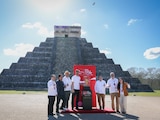 Joaquín Díaz Mena, Hugo Sánchez y Fernando Llorente encabezan el evento mundialista en Yucatán.