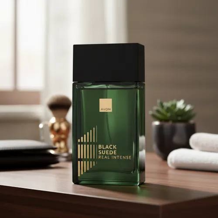 Aromas intensos como pimienta, canela y maderas profundas