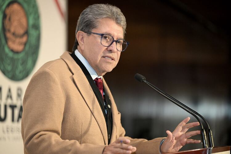 El diputado Ricardo Monreal, en una conferencia de prensa.