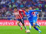 Una acción del Cruz Azul vs Chivas, semifinal de ida del Cl 2026 de la Liga MX