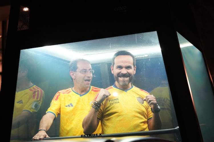 Abelardo de la Espriella celebra en mitin en calles de Barranquilla