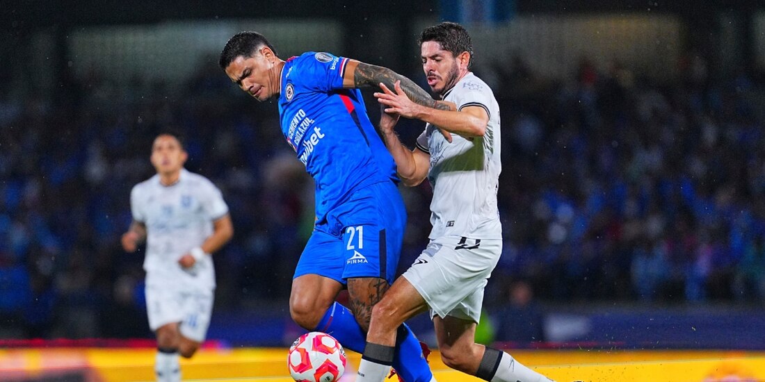 Cruz Azul recibió al Querétaro en Ciudad Universitaria en la Jornada 10 del Apertura 2025.