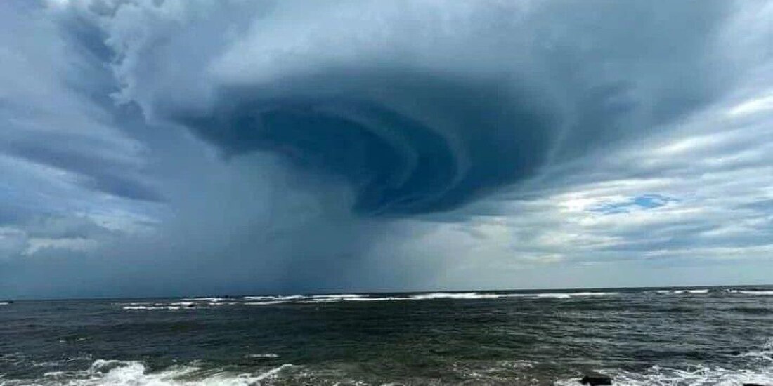Huracán Bonnie se aleja de territorio nacional