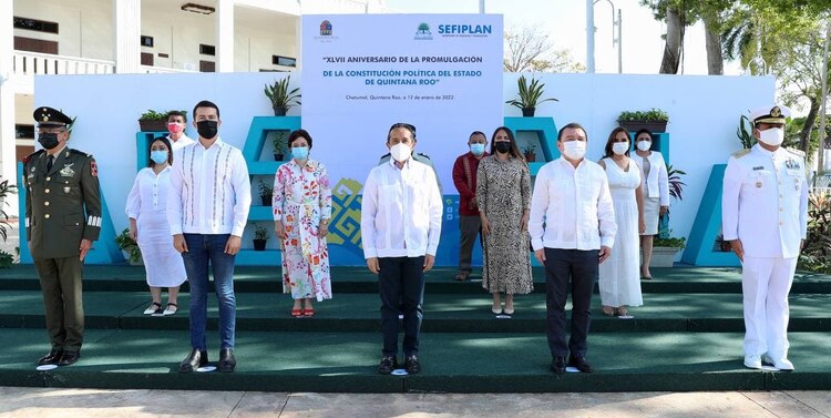 Carlos Joaquín convocó a seguir trabajando con pasión y dedicación para hacer que el norte y el sur reencuentren el objetivo común del crecimiento