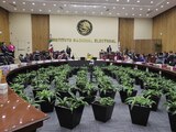 El Consejo General del INE, durante sesión, ayer.