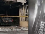 Vehículo queda calcinado después de que la fachada de la casa fuera incendiada.